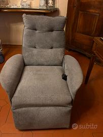 Poltrona relax elettrica reclinabile
