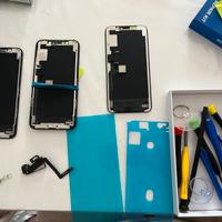 Schermi iphone 11 pro non funzionanti apple