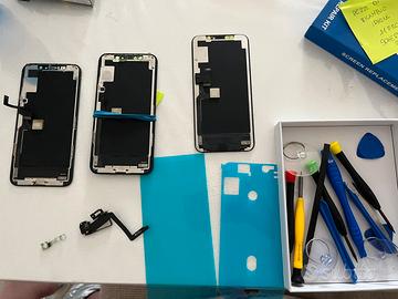 Schermi iphone 11 pro non funzionanti apple
