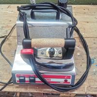 FERRO DA STIRO ULTRAPROFESSIONALE