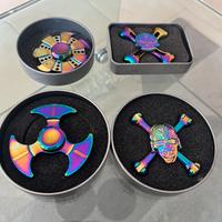 4 Fidget Spinner in metallo – Effetto arcobaleno