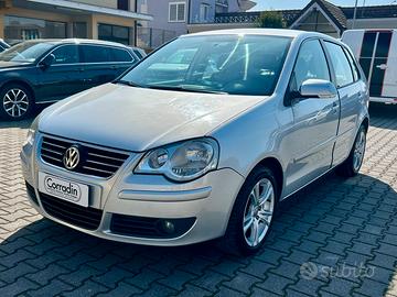 Volkswagen polo 1.4 TDI 2006