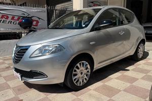Lancia Ypsilon 1.2 GPL Gold