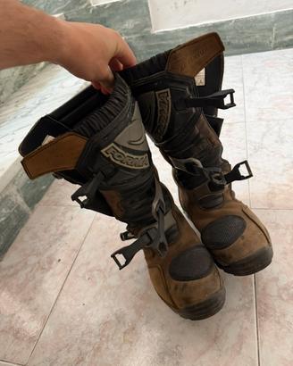 Stivali forma adventure dry