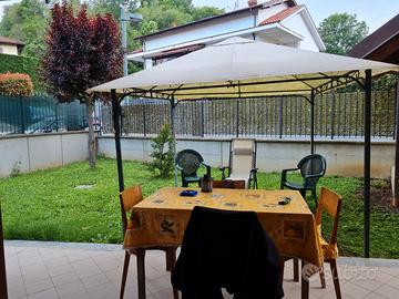 Trilocale con giardino in palazzina recente costr