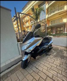 Yamaha T-Max 2008