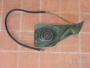 Uk army camel bag od canteen