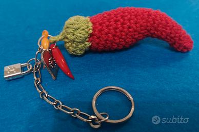 cornetto portafortuna a uncinetto 