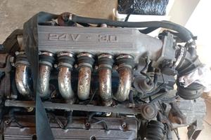 Motore Alfa Romeo 3000 V6 24v completo di cambio 