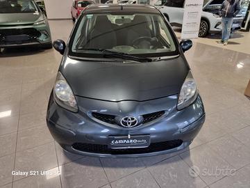 Toyota Aygo 1.0 12V VVT-i 3 porte Sol OK NEOPATENT