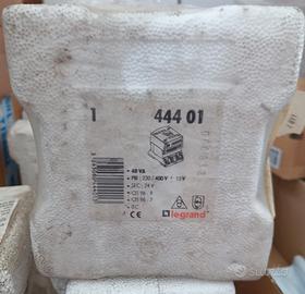 Trasformatore di isolamento Legrand 
