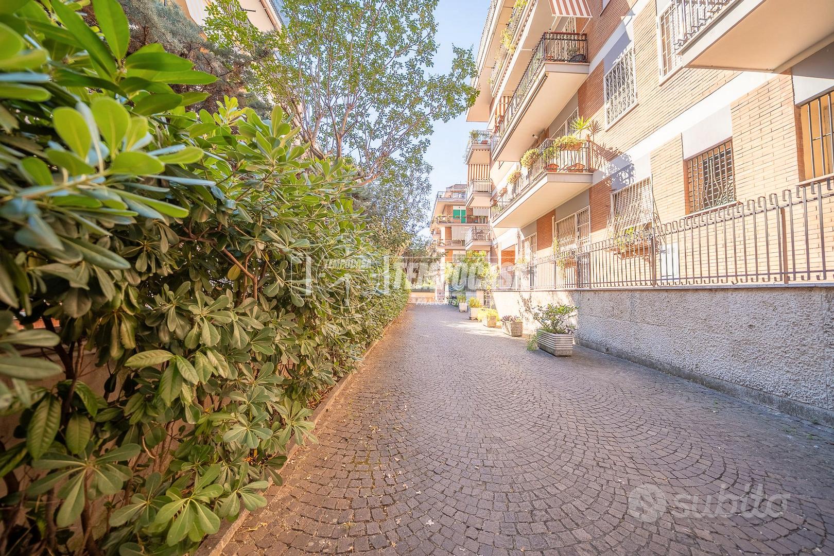 Apartment in Roma, Appio Claudio, Municipio Roma VII - Vista 3