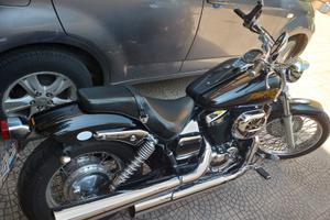 Honda VT 750 Black Widow - 2004