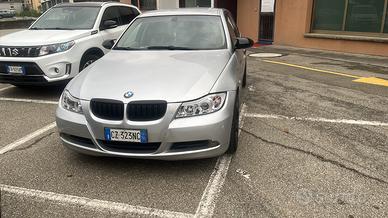 BMW 318d