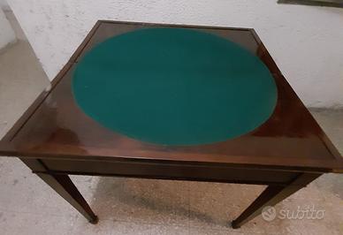 Antico tavolino da gioco