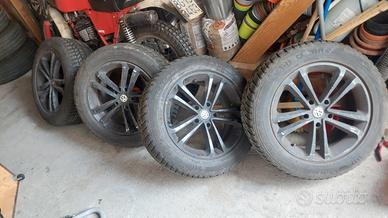 Cerchi in lega 17 e gomme per Multivan T5