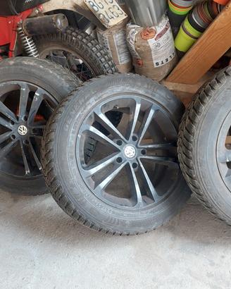 Cerchi in lega 17 e gomme per Multivan T5