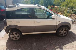 panda 4x4 cross 