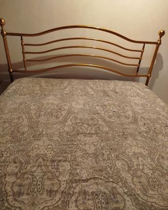letto in ottone