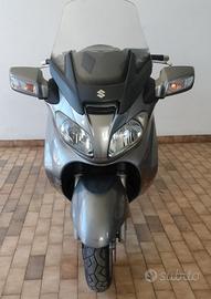 Suzuki Burgman 650 Executive