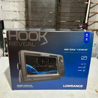 Ecoscandaglio Lowrance hook reveal 9” 50/200+sd