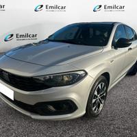 FIAT Tipo (2015-->) - Tipo 1.6 Mjt S&S SW U359541