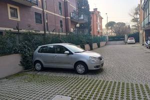 Box / Garage di 13 m² a Bologna