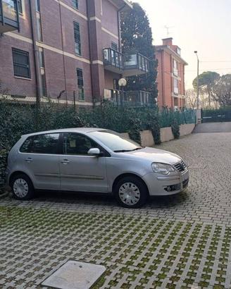 Box / Garage di 13 m² a Bologna