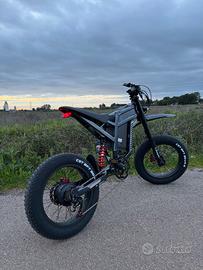 NUOVA e-Bike 5KW 30Ah 70Km/h con Garanzia 2 Anni