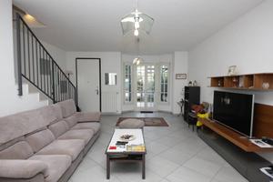 Villetta a schiera di 156 m² con 5 locali e box au