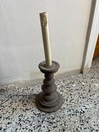 Candelabro lampada in legno antico