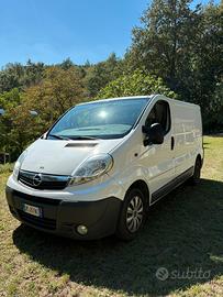 Opel Vivaro 2.0 114CV