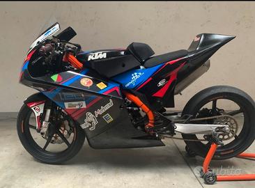 ktm rc4r 250 no ohovale r3  ninja virale grc
