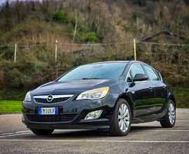 Opel Astra J