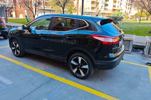 Nissan Qashqai 1.5 110Cv