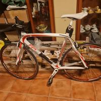bici da corsa pinarello
