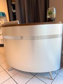 Cassa per salone di acconciatura ed estetica