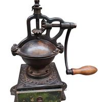 macina caffè in ghisa