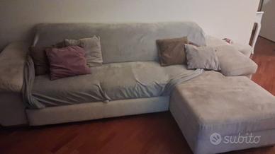 divano letto matrimoniale in ottino stato