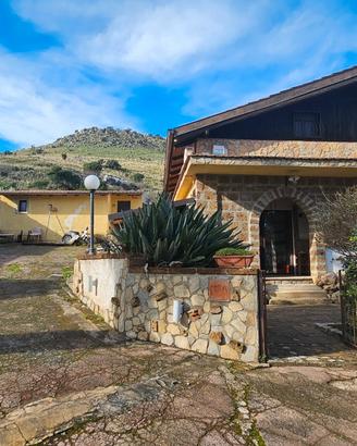 Misilmeri Villa Singola con giardino e piscina