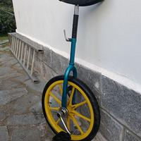 Monoruota Bike