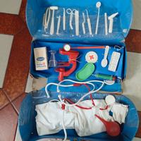 Gioco valigetta dottore vintage anni 70