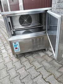 Attrezzatura per bar gelateria