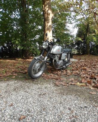 permuto Laverda 750 con Moto Guzzi Ercole