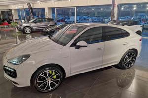 PORSCHE Cayenne Coupé 3.0 V6 E-Hybrid PASM PANO