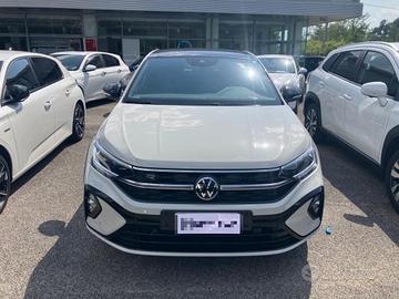 VOLKSWAGEN Taigo 1.0 TSI 110 CV DSG R-Line
