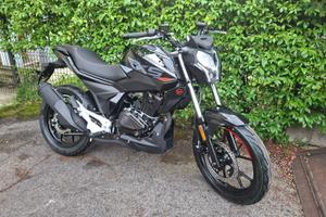 NAKED KEEWAY RKS 125 BLACK