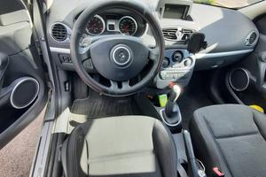 Clio III 2009 5p 1.2 tce Luxe 100cv