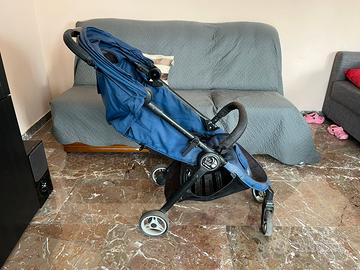 Passeggino city tour