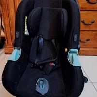 Seggiolino auto con base isofix